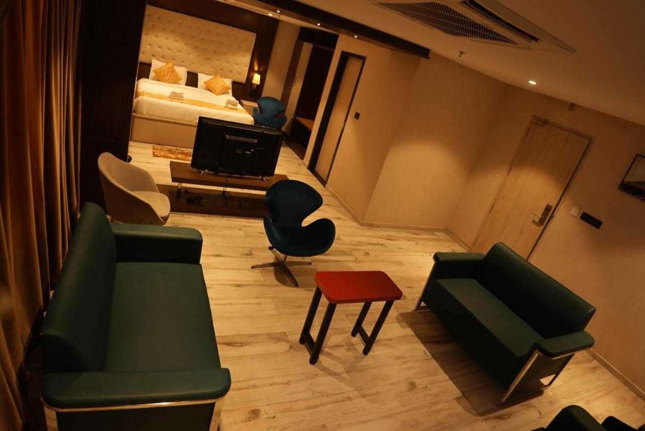 Hotel Ocean Vista Bay Visakhapatnam Exterior foto